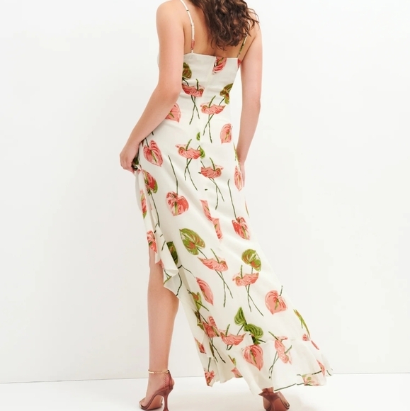 Reformation Winola Dress in Cali size M NWT - Picture 2 of 15